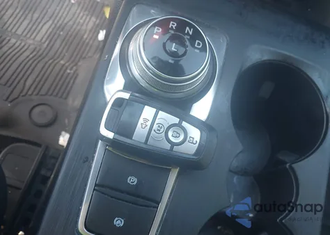 2021 Ford Escape Se Hybrid z USA, uszkodzony, nr VIN 1FMCU9BZ3MUA58499